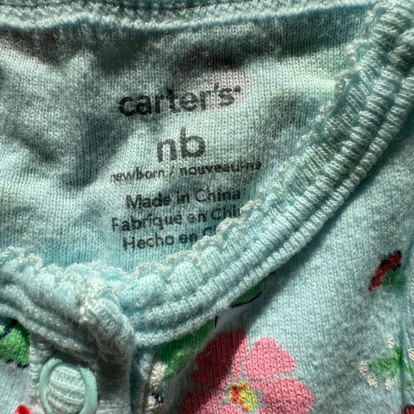 Carter’s newborn floral romper - Picture 2 of 2